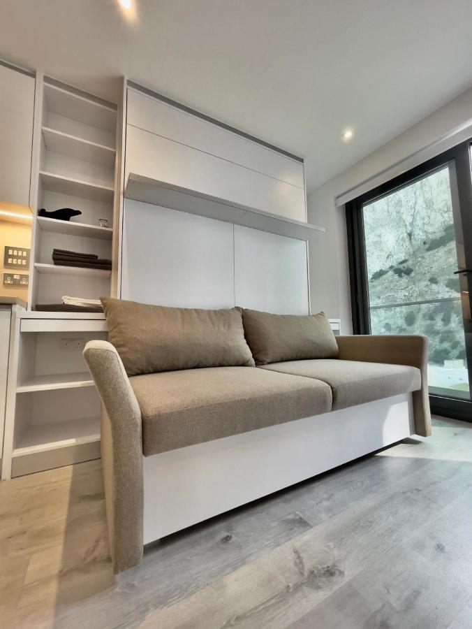 Holiday Studio Apartment Near The Beach And City Centre Gibraltar Exterior photo